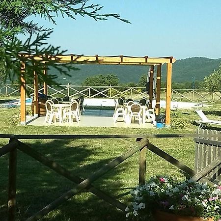 Agriturismo San Martino Foligno Eksteriør bilde
