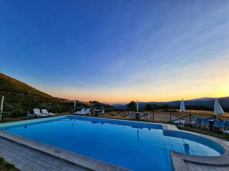 Agriturismo San Martino Foligno Eksteriør bilde