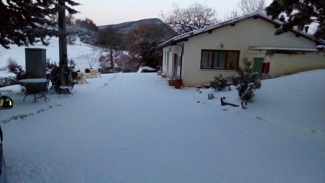 Agriturismo San Martino Foligno Eksteriør bilde