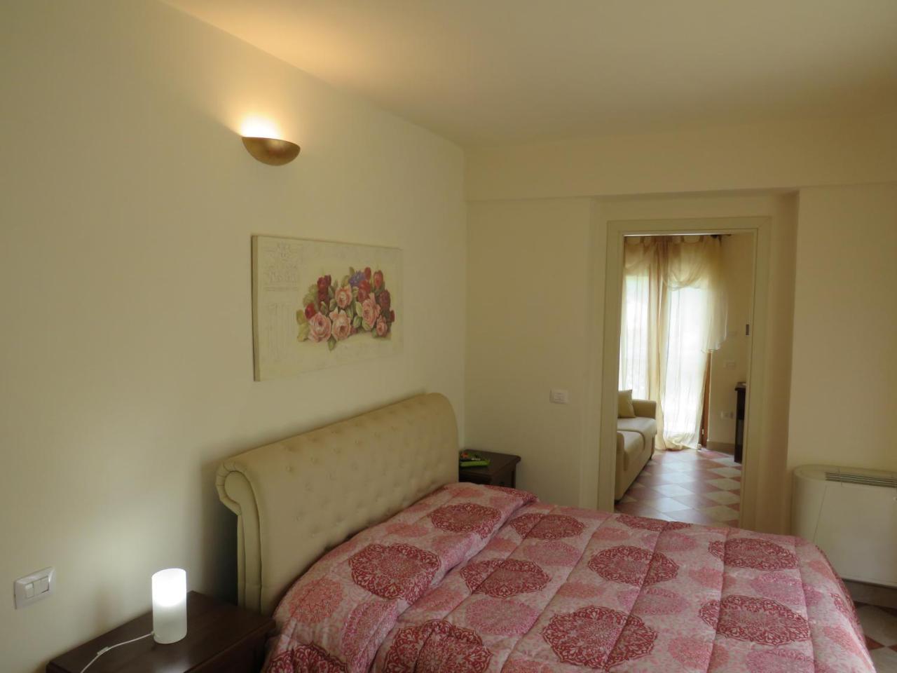 Agriturismo San Martino Foligno Eksteriør bilde