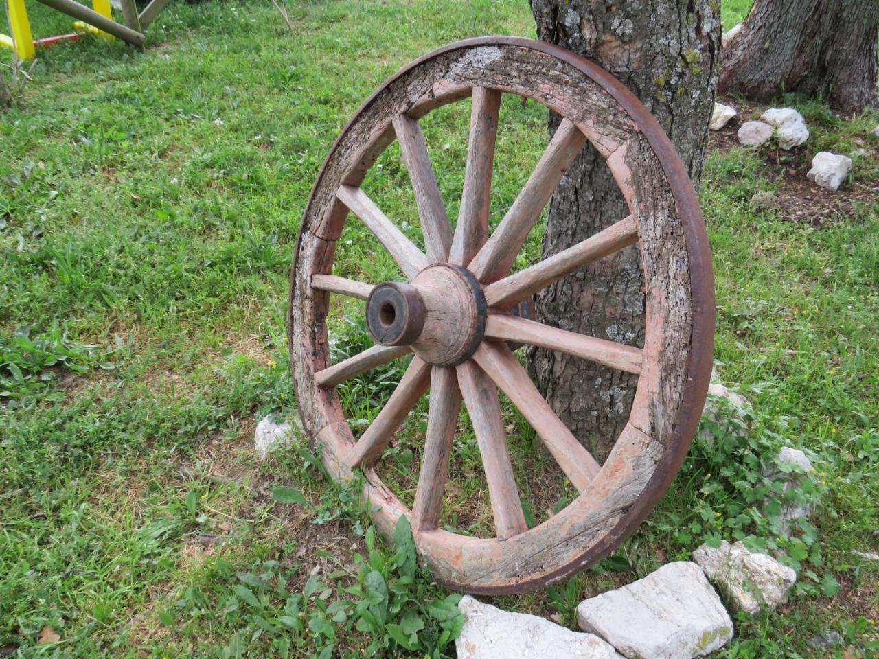 Agriturismo San Martino Foligno Eksteriør bilde