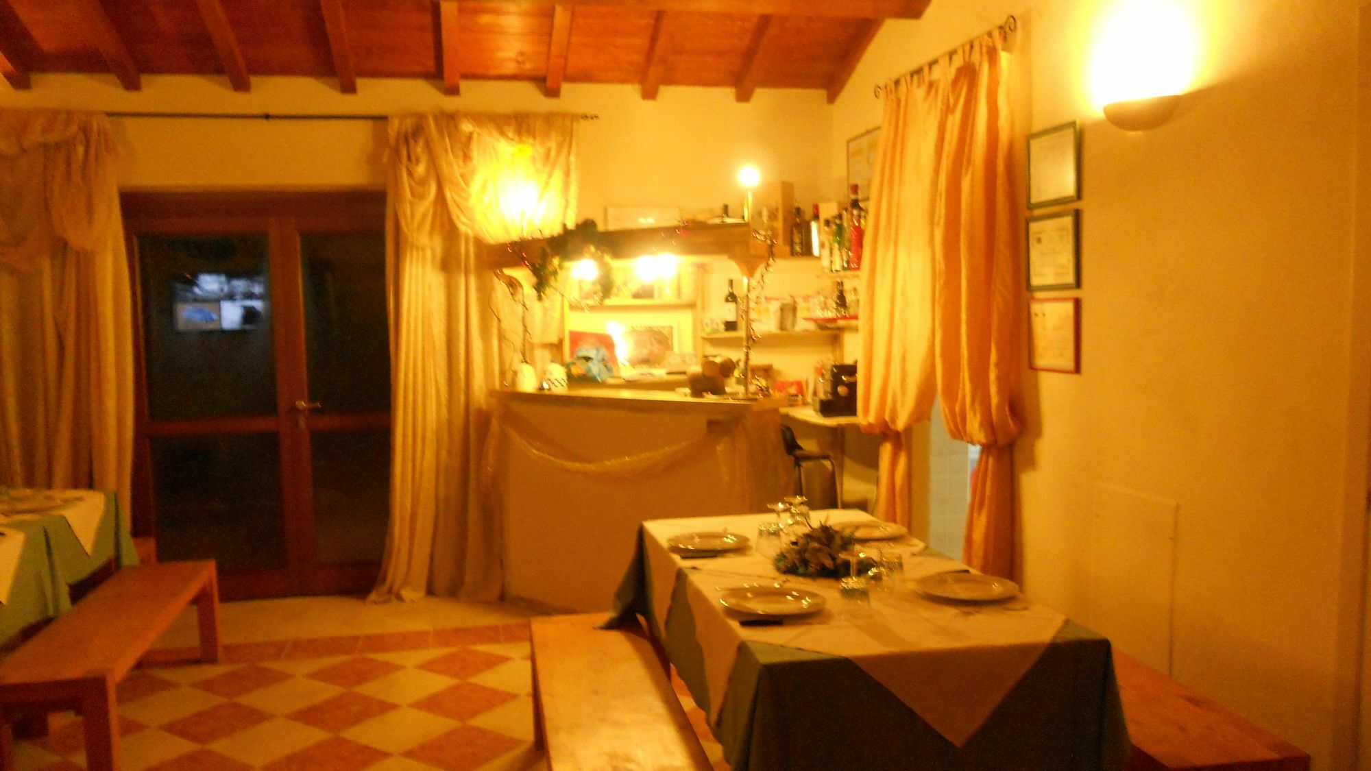 Agriturismo San Martino Foligno Eksteriør bilde